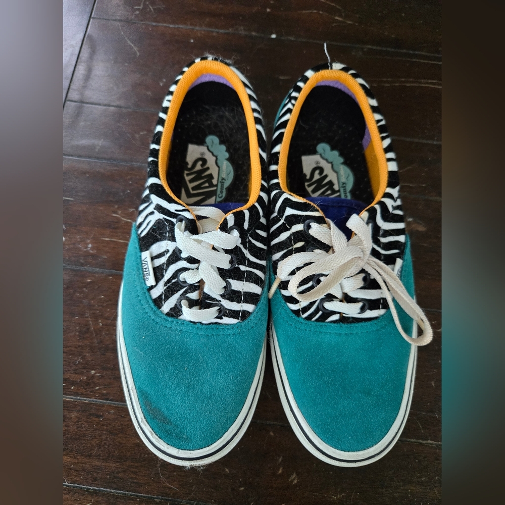Vans Comfy Crush Zebra Sneakers